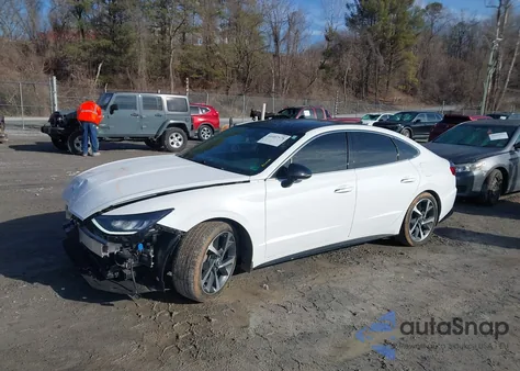 2021 Hyundai Sonata Sel Plus z USA, uszkodzony, nr VIN 5NPEJ4J29MH086542